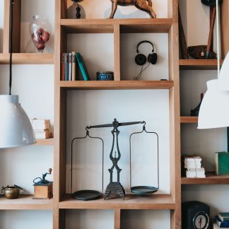 Game-Ready Bookshelf II — Game-Ready / Real-Time PBR